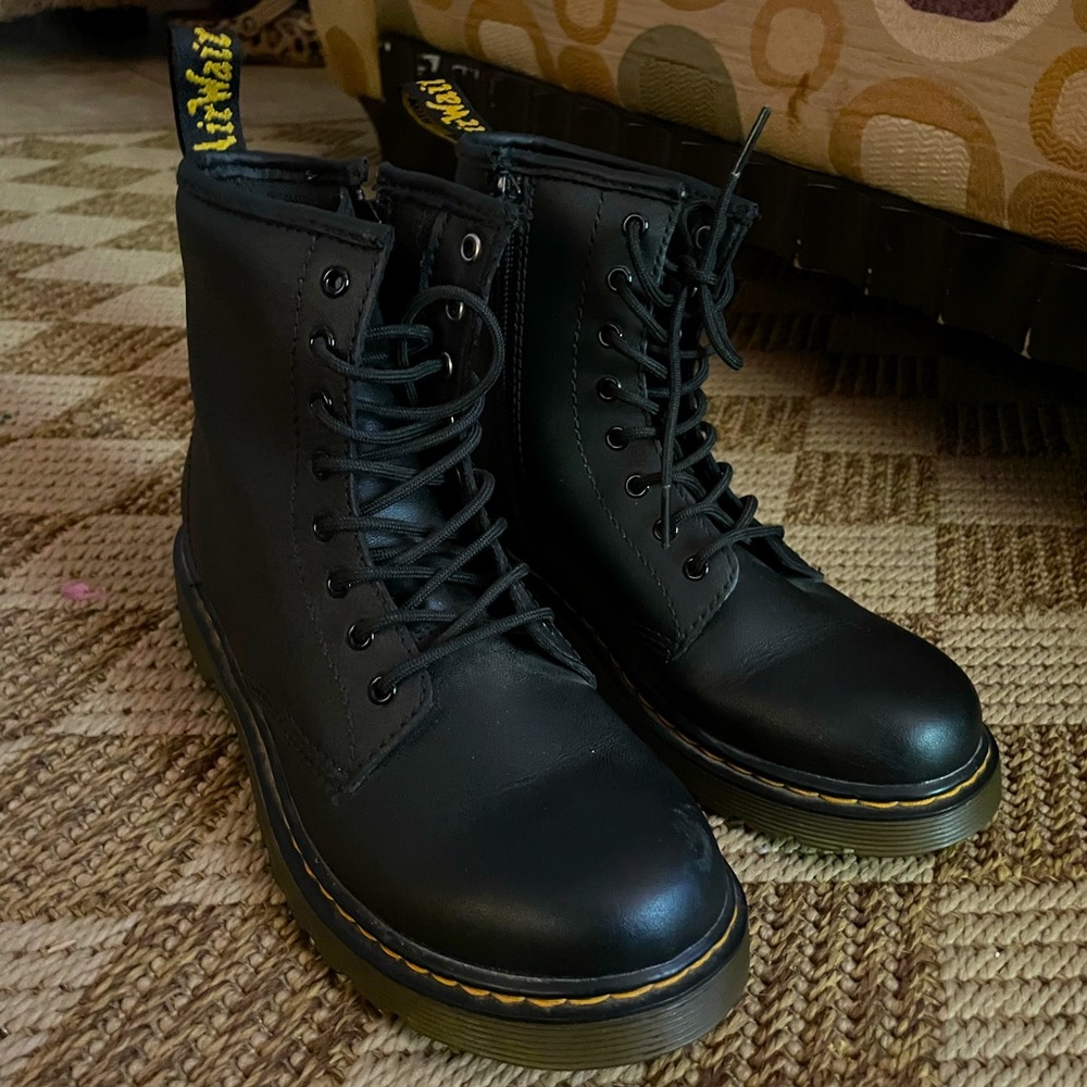 Youth (Big Girl) 1460 Softie T Leather Laced up Boots